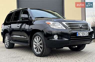 Внедорожник / Кроссовер Lexus LX 2011 в Стрые