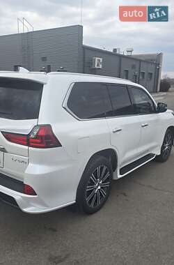 Внедорожник / Кроссовер Lexus LX 2019 в 