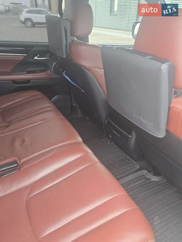 Внедорожник / Кроссовер Lexus LX 2019 в Днепре