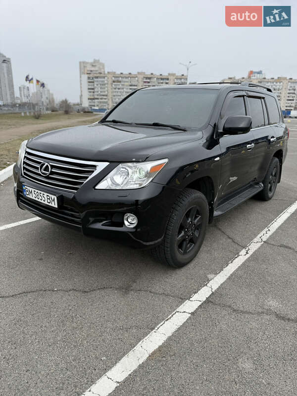 Lexus LX 2008