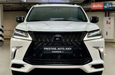 Внедорожник / Кроссовер Lexus LX 2019 в 