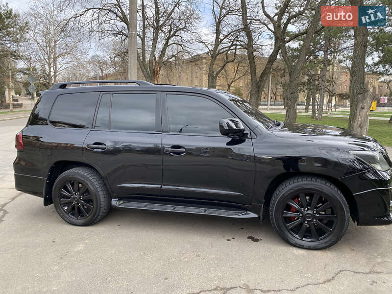 Позашляховик / Кросовер Lexus LX 2009 в Миколаєві