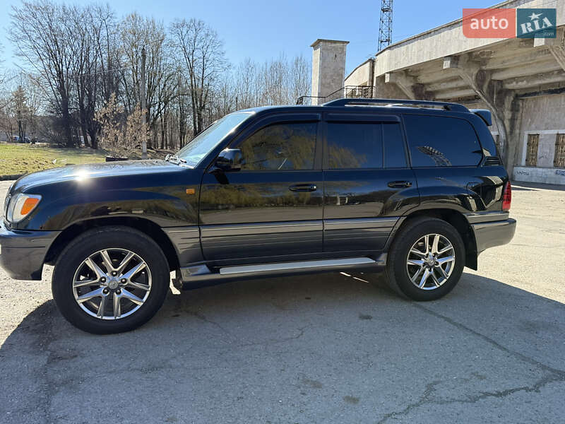 Внедорожник / Кроссовер Lexus LX 2004 в Ивано-Франковске
