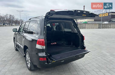 Позашляховик / Кросовер Lexus LX 2012 в 