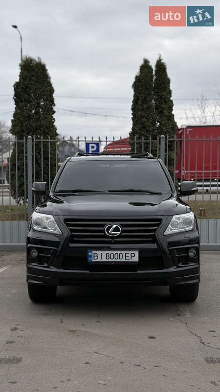 Lexus LX 2013