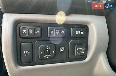 Внедорожник / Кроссовер Lexus LX 2007 в 