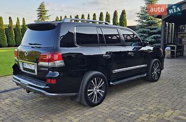 Позашляховик / Кросовер Lexus LX 2012 в 