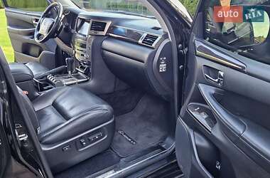 Позашляховик / Кросовер Lexus LX 2012 в 