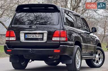 Внедорожник / Кроссовер Lexus LX 2003 в 