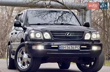 Внедорожник / Кроссовер Lexus LX 2003 в 