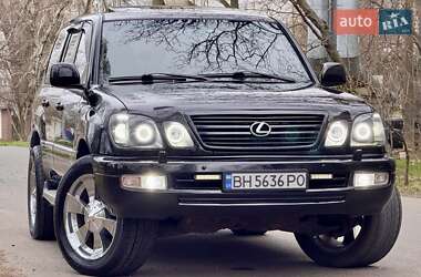 Внедорожник / Кроссовер Lexus LX 2003 в 
