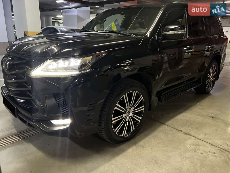 Внедорожник / Кроссовер Lexus LX 2019 в Киеве