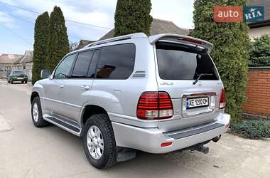 Внедорожник / Кроссовер Lexus LX 2005 в 