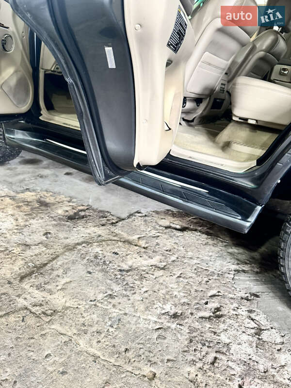 Позашляховик / Кросовер Lexus LX 2003 в Слов'янську