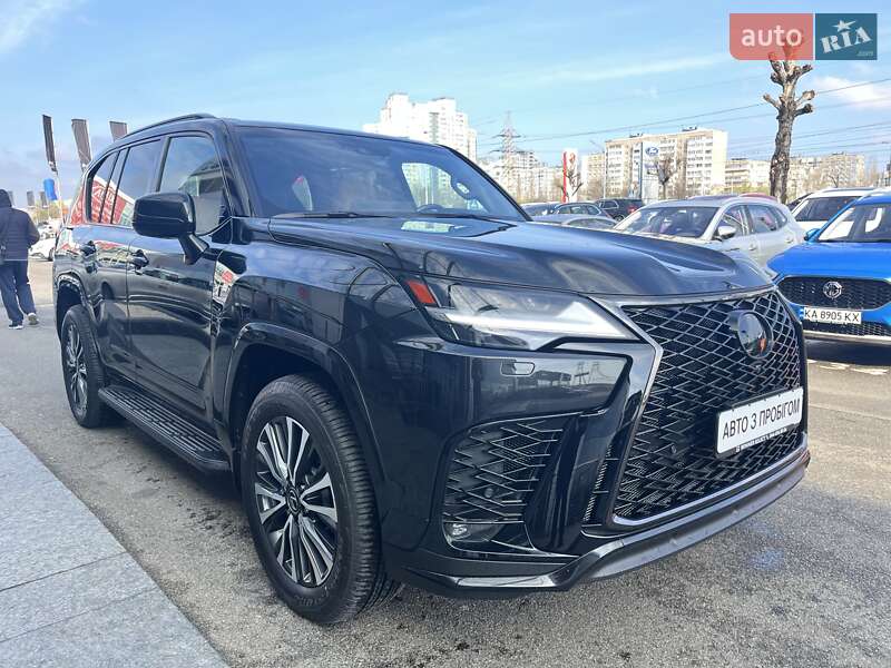 Внедорожник / Кроссовер Lexus LX 2024 в Киеве
