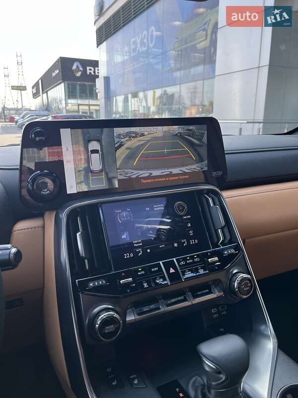 Внедорожник / Кроссовер Lexus LX 2024 в Киеве