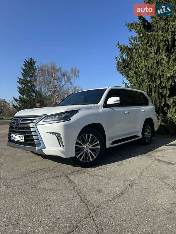 Позашляховик / Кросовер Lexus LX 2017 в Кропивницькому