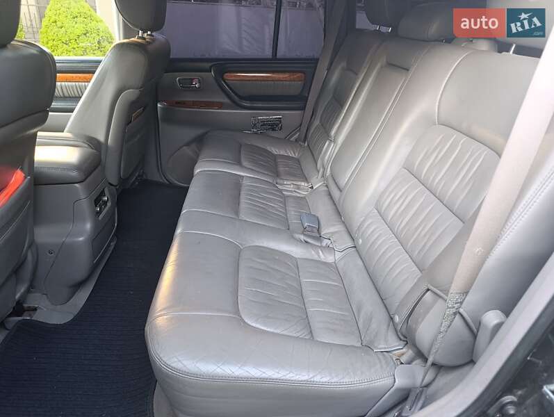 Внедорожник / Кроссовер Lexus LX 2005 в Кременчуге