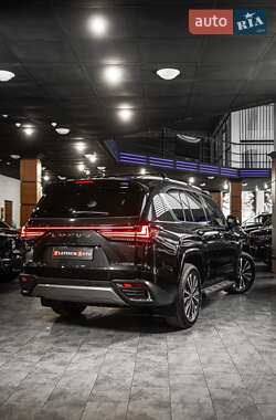 Внедорожник / Кроссовер Lexus LX 2022 в 