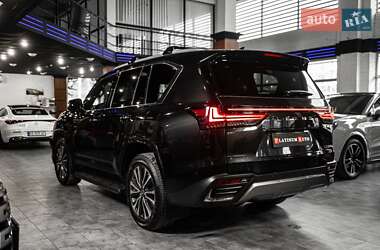 Внедорожник / Кроссовер Lexus LX 2022 в 