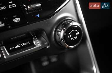 Внедорожник / Кроссовер Lexus LX 2022 в 