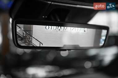 Внедорожник / Кроссовер Lexus LX 2022 в 