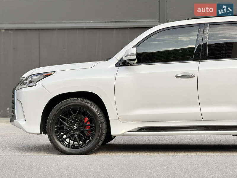 Внедорожник / Кроссовер Lexus LX 2016 в Киеве фото 17 Внедорожник / Кроссовер Lexus LX 2016 в Киеве