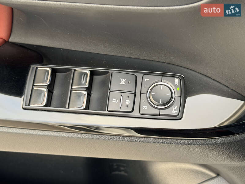 Внедорожник / Кроссовер Lexus LX 2016 в Киеве фото 48 Внедорожник / Кроссовер Lexus LX 2016 в Киеве