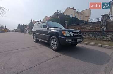 Внедорожник / Кроссовер Lexus LX 2005 в 