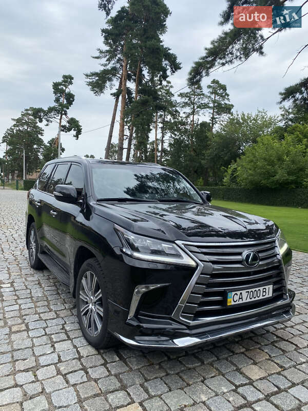Lexus LX 2016