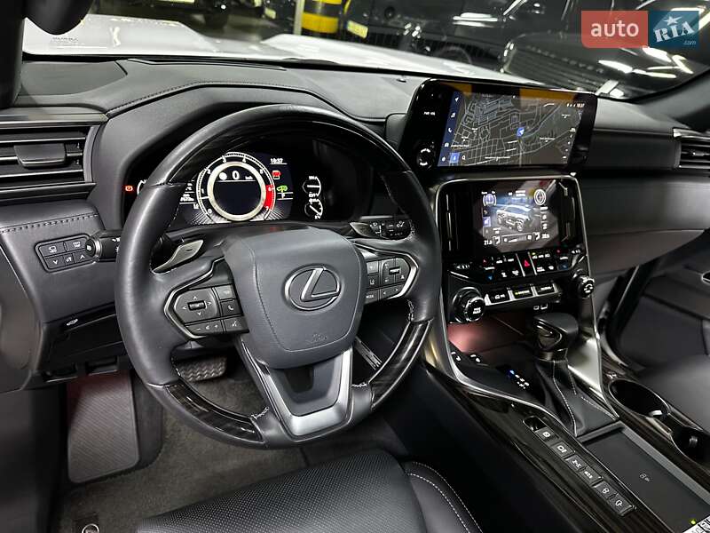 Позашляховик / Кросовер Lexus LX 2022 в Києві