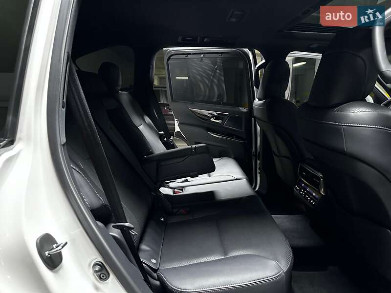 Позашляховик / Кросовер Lexus LX 2022 в Києві