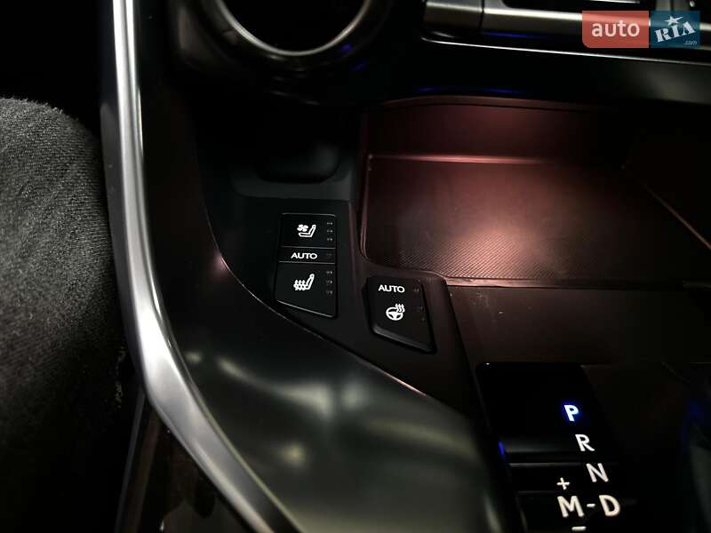 Позашляховик / Кросовер Lexus LX 2022 в Києві