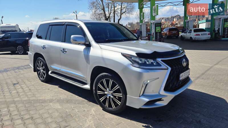 Внедорожник / Кроссовер Lexus LX 2010 в Одессе
