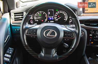 Внедорожник / Кроссовер Lexus LX 2019 в 