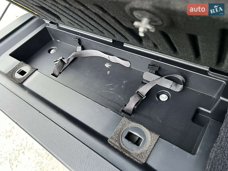 Внедорожник / Кроссовер Lexus LX 2017 в Киеве фото 74 Внедорожник / Кроссовер Lexus LX 2017 в Киеве