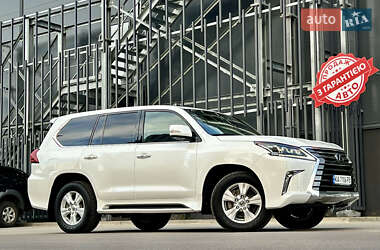 Внедорожник / Кроссовер Lexus LX 2017 в 
