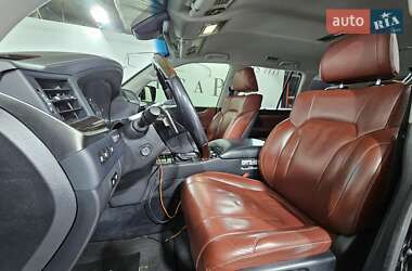 Внедорожник / Кроссовер Lexus LX 2017 в 