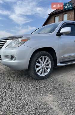 Внедорожник / Кроссовер Lexus LX 2008 в 