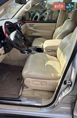 Внедорожник / Кроссовер Lexus LX 2008 в 