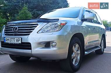 Позашляховик / Кросовер Lexus LX 2008 в 