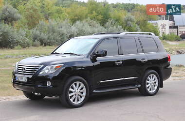 Внедорожник / Кроссовер Lexus LX 2010 в 