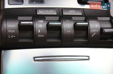 Внедорожник / Кроссовер Lexus LX 2010 в 
