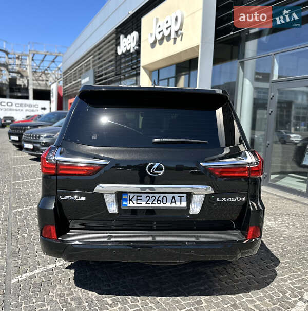 Внедорожник / Кроссовер Lexus LX 2017 в Днепре