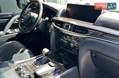 Внедорожник / Кроссовер Lexus LX 2017 в 