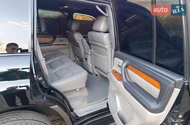 Внедорожник / Кроссовер Lexus LX 2005 в 