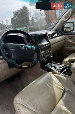 Внедорожник / Кроссовер Lexus LX 2008 в 