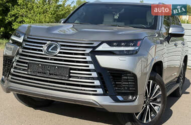 Внедорожник / Кроссовер Lexus LX 2022 в 
