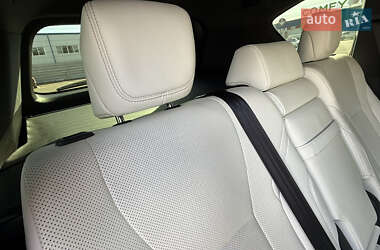 Внедорожник / Кроссовер Lexus LX 2022 в 