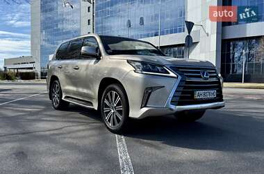 Позашляховик / Кросовер Lexus LX 2016 в Києві